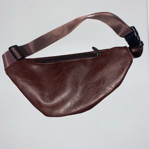 Faux leather unisex fanny pack